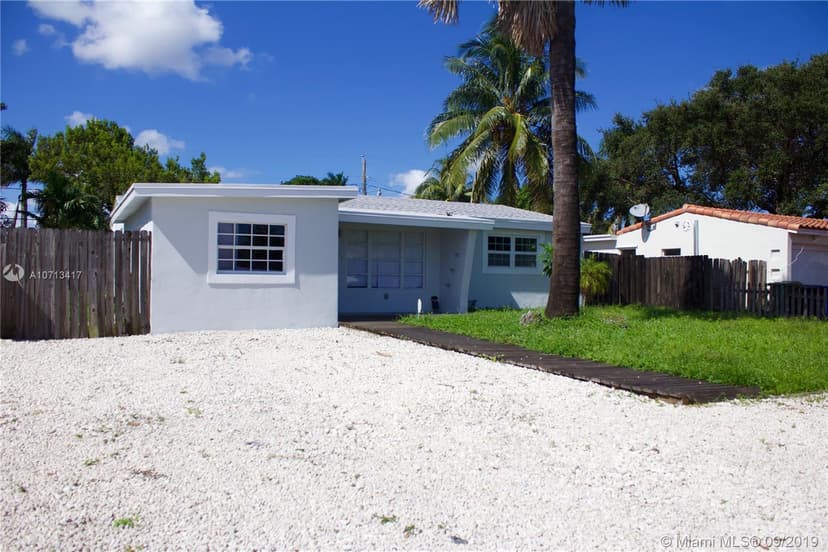 1071 SW 32nd St, Fort Lauderdale FL 33315