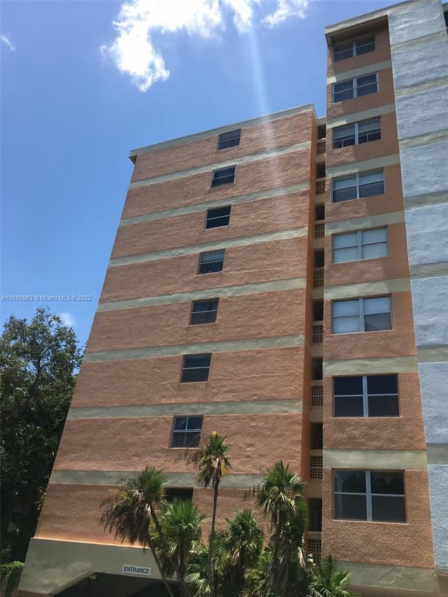 3301 Spanish Moss Ter # 906, Lauderhill FL 33319 - Lauderhill, FL - Photo 3