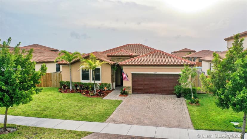 134 SE 27th Ave, Homestead FL 33033