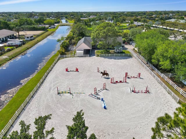 14332 Rolling Rock Place, Wellington FL 33414 - Wellington, FL - Photo 2