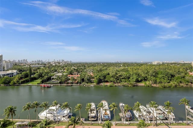 4401 Collins Ave # 1117, Miami Beach FL 33140 - Miami Beach, FL - Photo 2