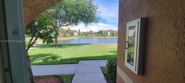 7980 N Nob Hill Rd # 101, Tamarac FL 33321 - Tamarac, FL - Photo 4