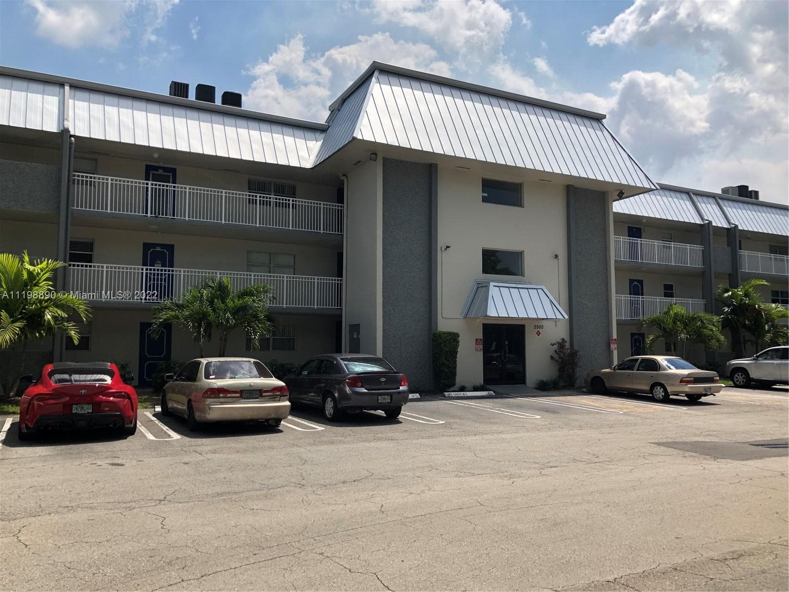 2980 Riverside Dr # 3, Coral Springs FL 33065