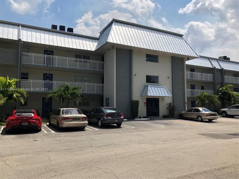 2980 Riverside Dr # 3, Coral Springs FL 33065