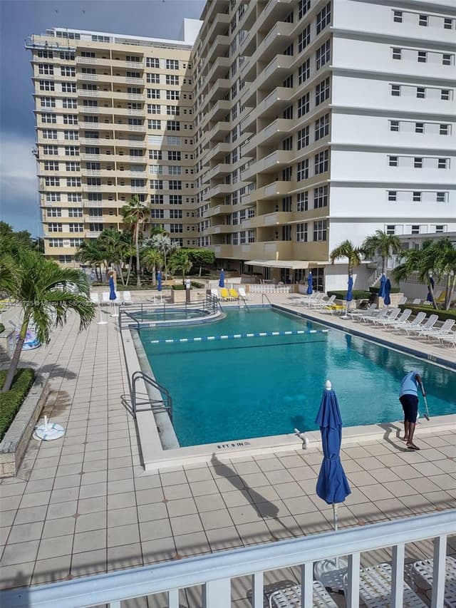 4747 Collins Ave # 107, Miami Beach FL 33140 - Miami Beach, FL - Photo 2