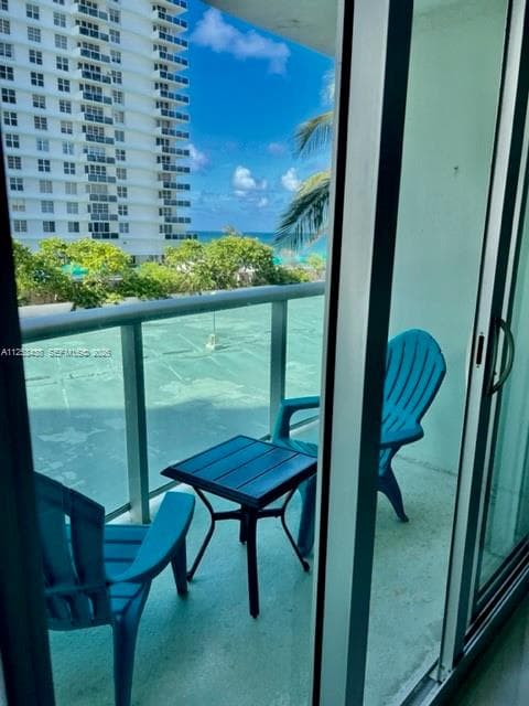 3801 S Ocean Dr # 3C, Hollywood FL 33019 - Hollywood, FL - Photo 2