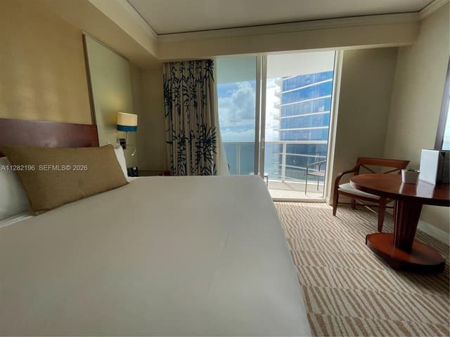 18001 Collins Ave, Sunny Isles Beach FL 33160 - Sunny Isles Beach, FL - Photo 7