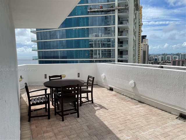 18001 Collins Ave, Sunny Isles Beach FL 33160 - Sunny Isles Beach, FL - Photo 3