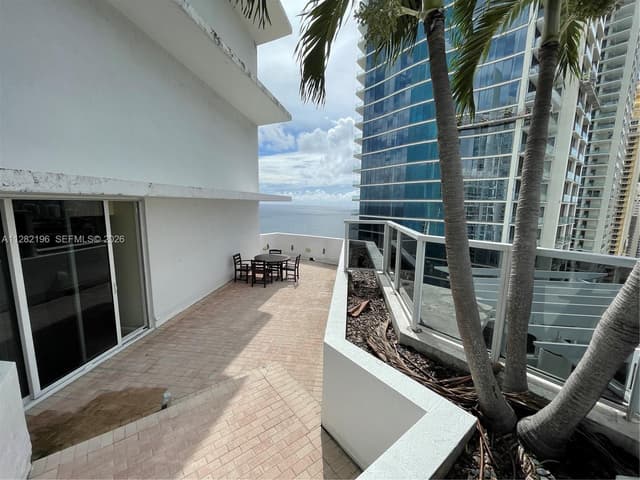 18001 Collins Ave, Sunny Isles Beach FL 33160 - Sunny Isles Beach, FL - Photo 5