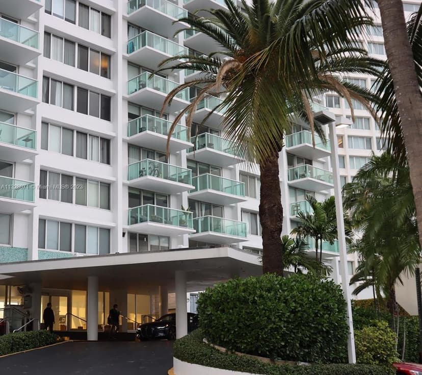 1000 West Ave # 1032, Miami Beach FL 33139