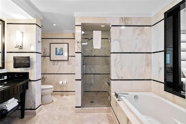 4391 Collins Ave, Miami Beach FL 33140 - Miami Beach, FL - Photo 6