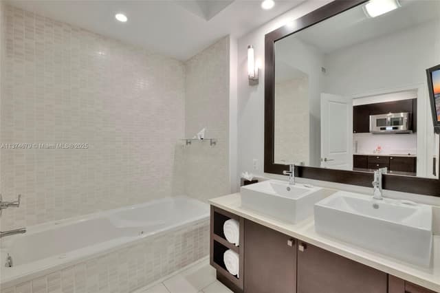 5300 NW 87th Ave # 606, Doral FL 33178 - Doral, FL - Photo 4