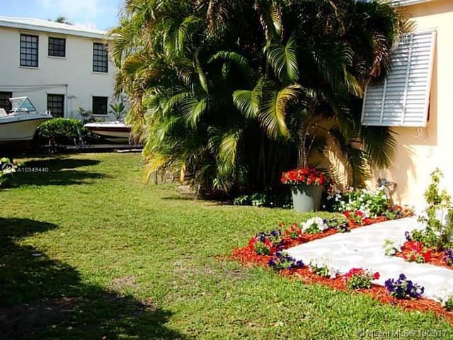 9324 Abbott Avenue, Surfside FL 33154 - Surfside, FL - Photo 4