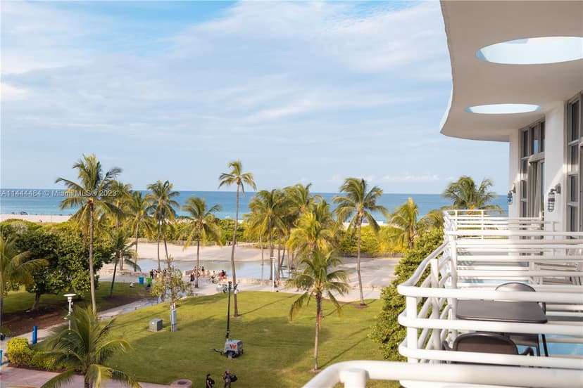 1052 Ocean Dr # C503, Miami Beach FL 33139
