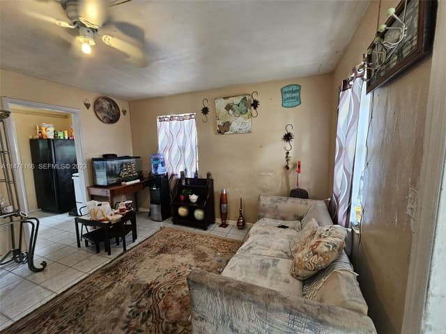 1817 NW 25th Ave, Fort Lauderdale FL 33311 - Fort Lauderdale, FL - Photo 4