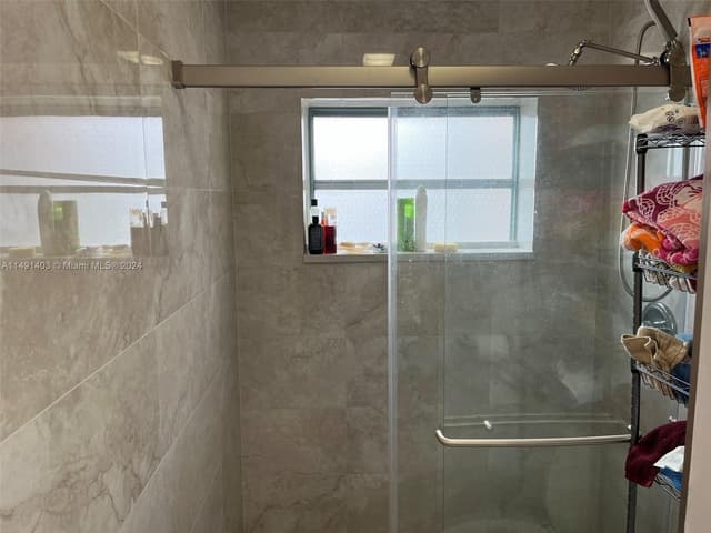 181 NE 14th Ave # 22B, Hallandale Beach FL 33009 - Hallandale Beach, FL - Photo 6