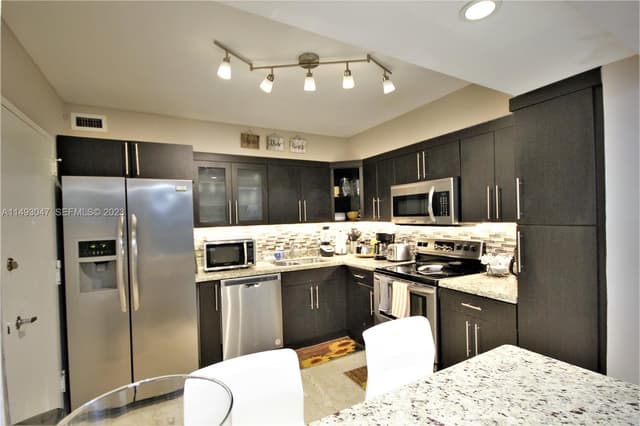 5161 Collins Ave # 1610, Miami Beach FL 33140 - Miami Beach, FL - Photo 7