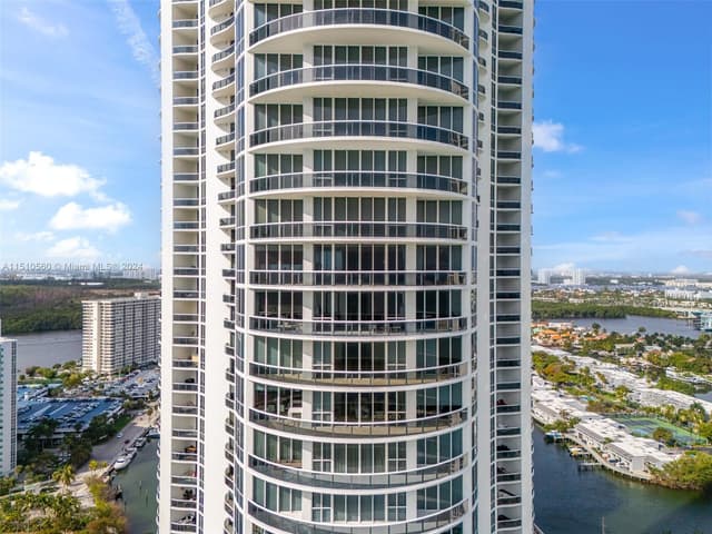 15901 Collins Ave # 2801, Sunny Isles Beach FL 33160 - Sunny Isles Beach, FL - Photo 7
