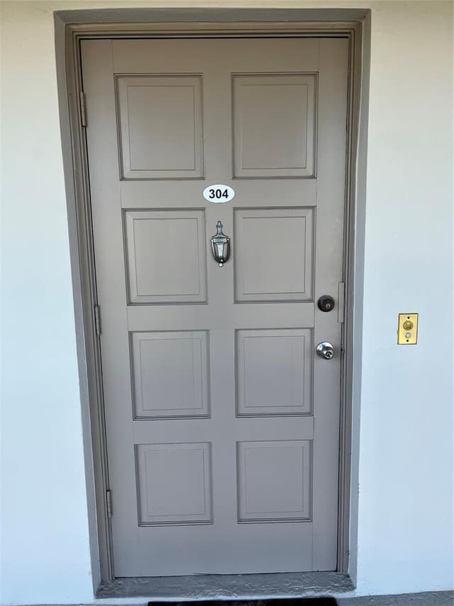 3100 N Palm Aire Drive # 304, Pompano Beach FL 33069 - Pompano Beach, FL - Photo 4