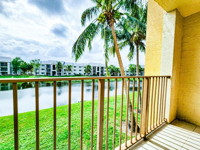 4151 San Marino Blvd # 202, West Palm Beach FL 33409 - West Palm Beach, FL - Photo 6