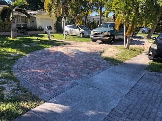1660 NE 174th Street, North Miami Beach FL 33162 - North Miami Beach, FL - Photo 2