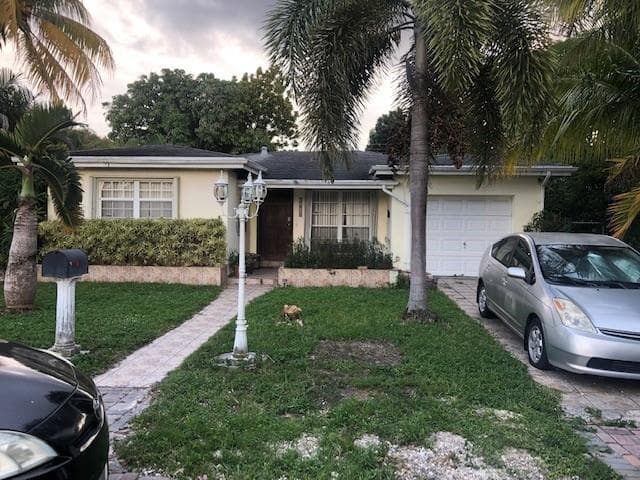1660 NE 174th Street, North Miami Beach FL 33162