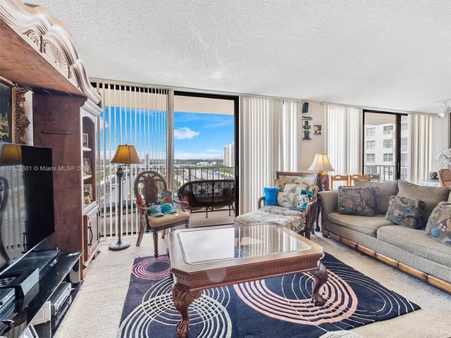 290 174th St # 1809, Sunny Isles Beach FL 33160 - Sunny Isles Beach, FL - Photo 2