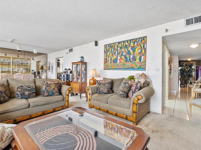 290 174th St # 1809, Sunny Isles Beach FL 33160 - Sunny Isles Beach, FL - Photo 6