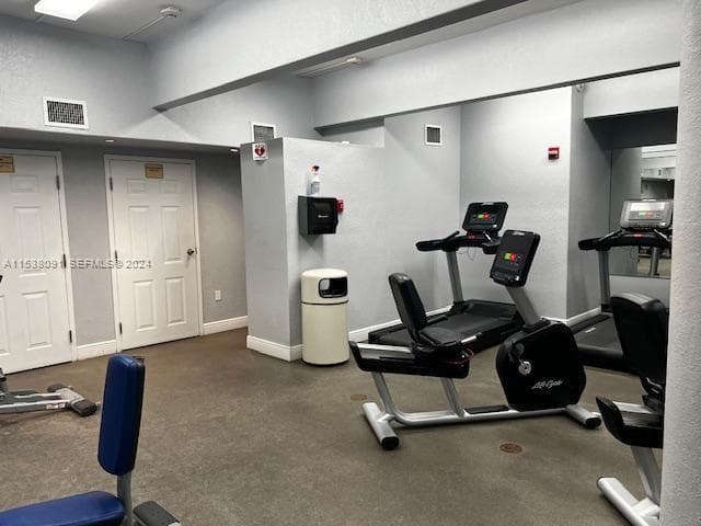 1904 S Ocean Dr # 205, Hallandale Beach FL 33009 - Hallandale Beach, FL - Photo 5