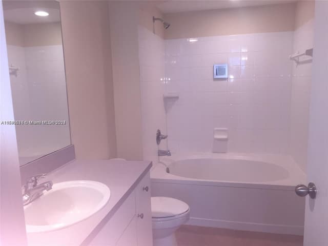 9201 Collins Ave # 724, Surfside FL 33154 - Surfside, FL - Photo 6