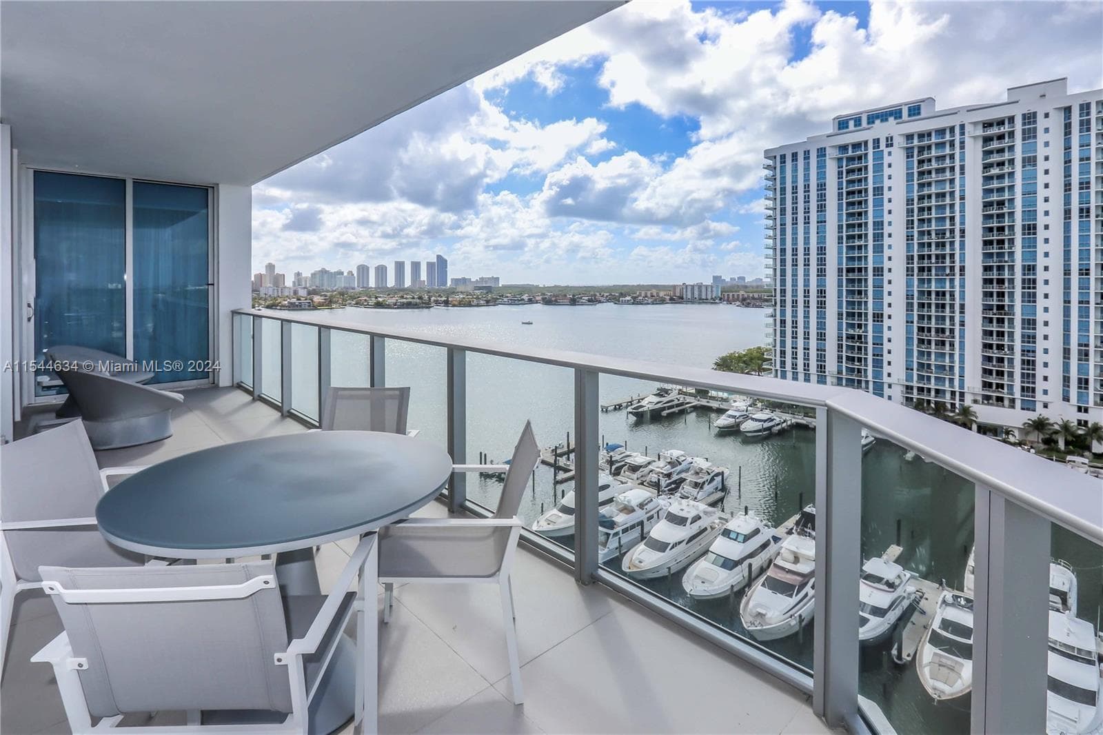 17301 Biscayne Blvd # 1201, North Miami Beach FL 33160 - North Miami Beach, FL - Photo 1