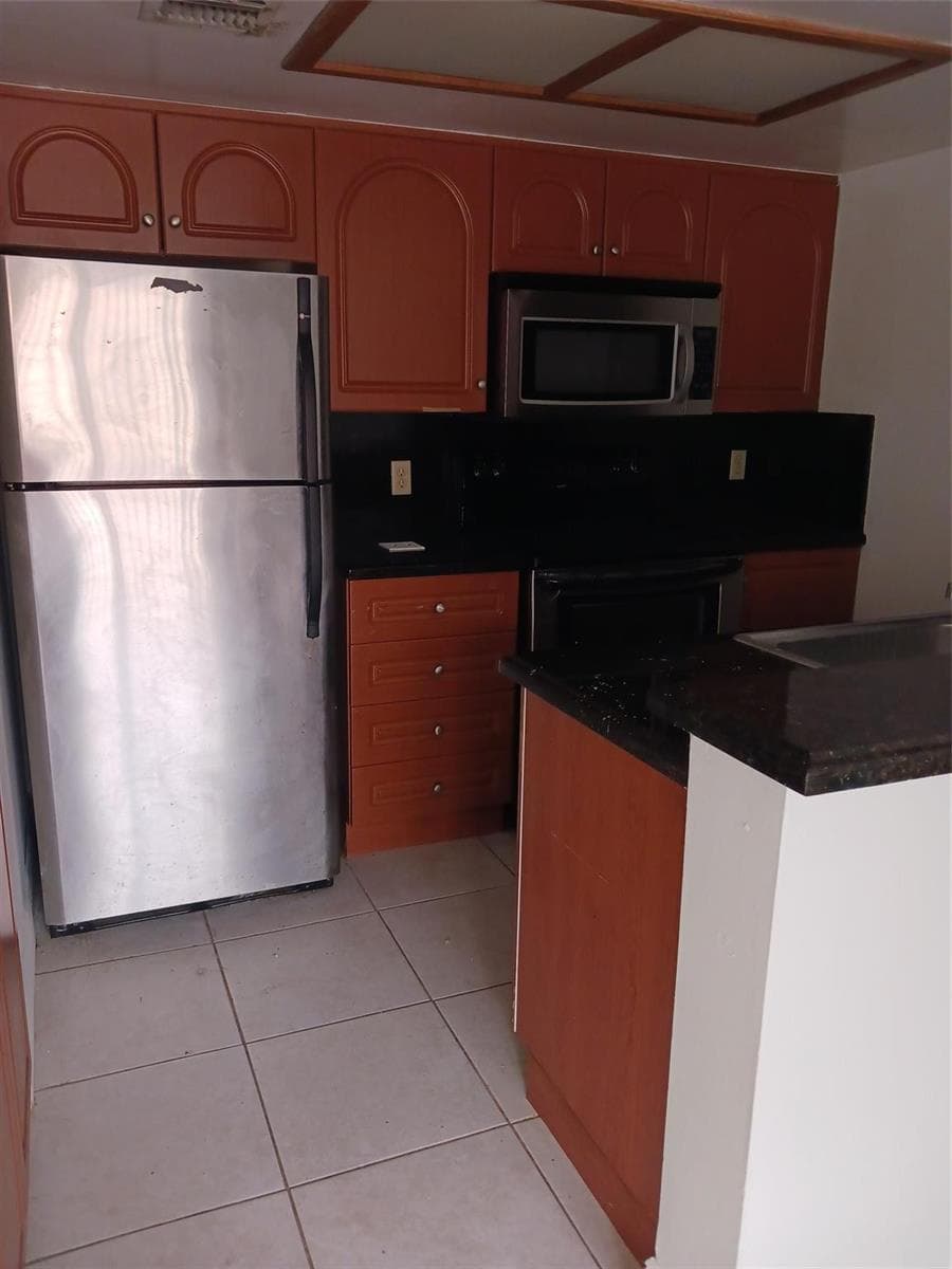 8307 Coral Lake Manor # 8307, Coral Springs FL 33065 - Coral Springs, FL - Photo 1