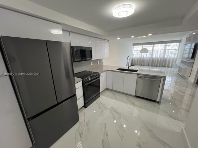 1301 NE Miami Gardens Dr # 1101W, Miami FL 33179 - Miami, FL - Photo 7