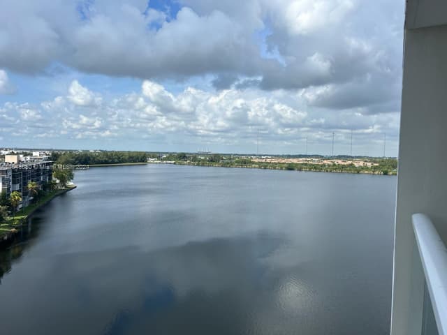 1301 NE Miami Gardens Dr # 1101W, Miami FL 33179 - Miami, FL - Photo 3