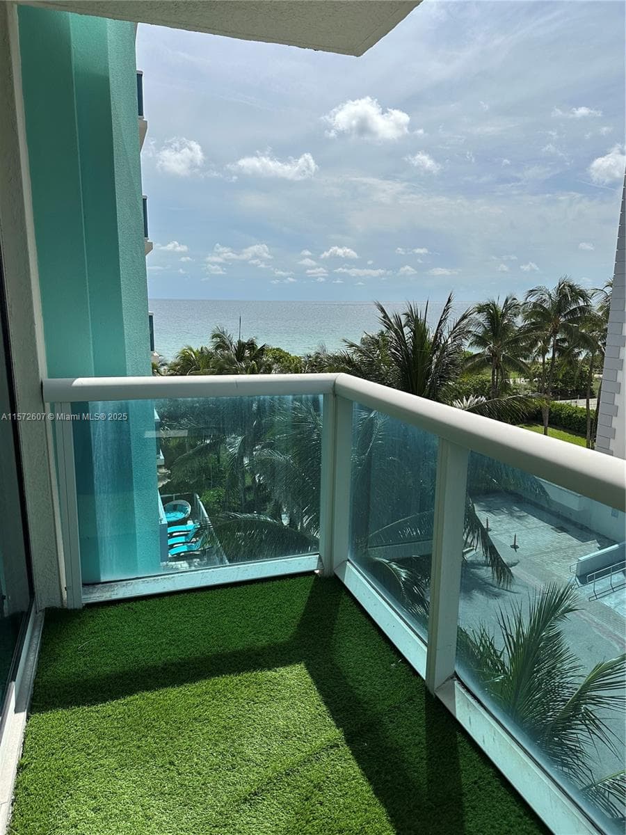 9201 Collins Ave # 524, Surfside FL 33154