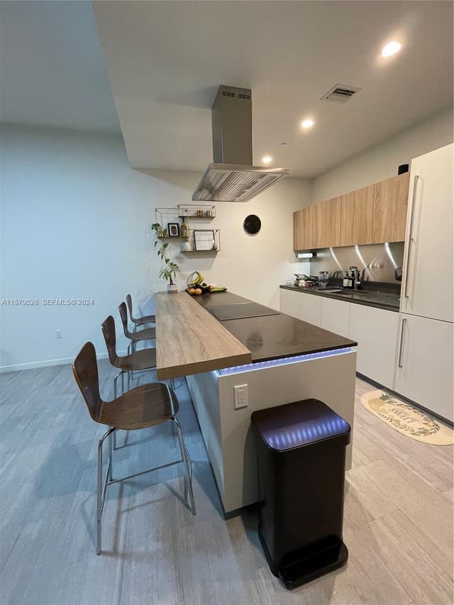 1000 Brickell Plz # 1811, Miami FL 33131 - Miami, FL - Photo 7