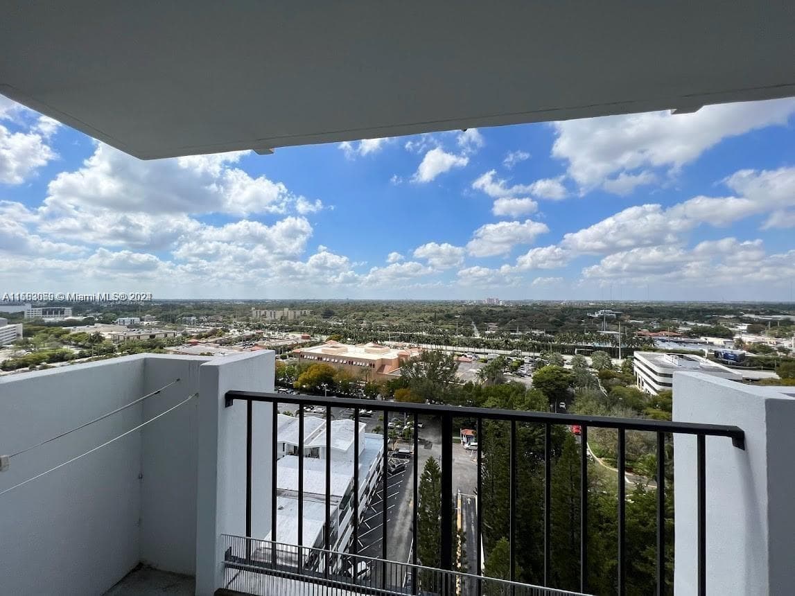 2780 NE 183rd St # 1701, Aventura FL 33160 - Aventura, FL - Photo 1