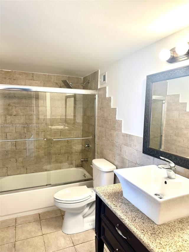 1301 NE Miami Gardens Dr, Miami FL 33179 - Miami, FL - Photo 3