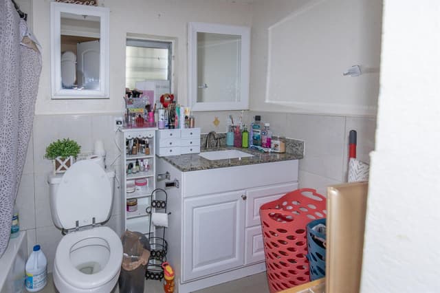 922 S Dixie Street, FL 33460 - Photo 7