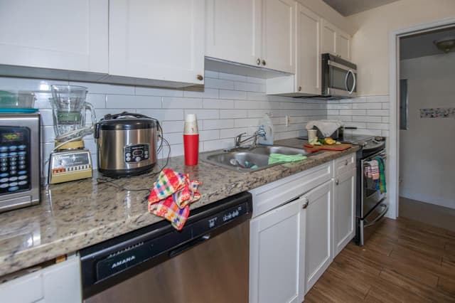 922 S Dixie Street, FL 33460 - Photo 4