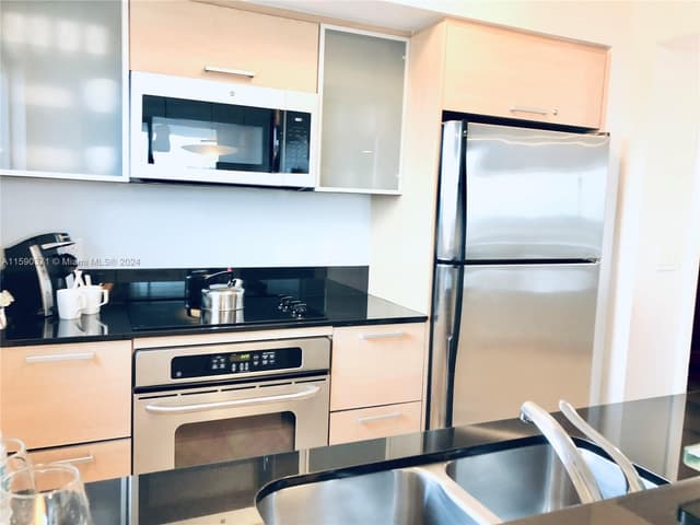 18683 Collins Ave # 1907, Sunny Isles Beach FL 33160 - Sunny Isles Beach, FL - Photo 5