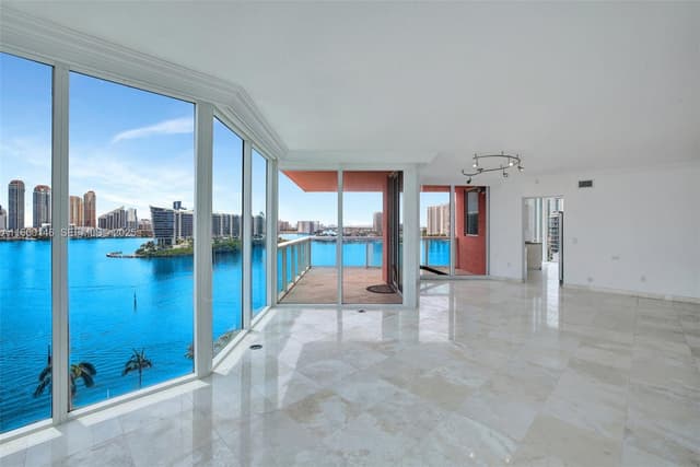 3370 Hidden Bay Dr # 1208, Aventura FL 33180 - Aventura, FL - Photo 2