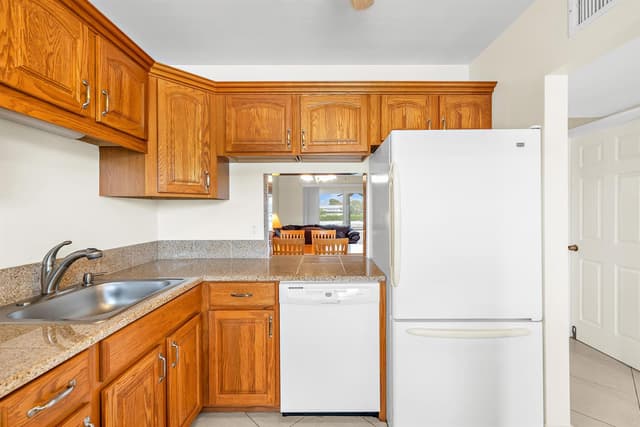 601 NW 76th Terrace # 206, Margate FL 33063 - Margate, FL - Photo 3