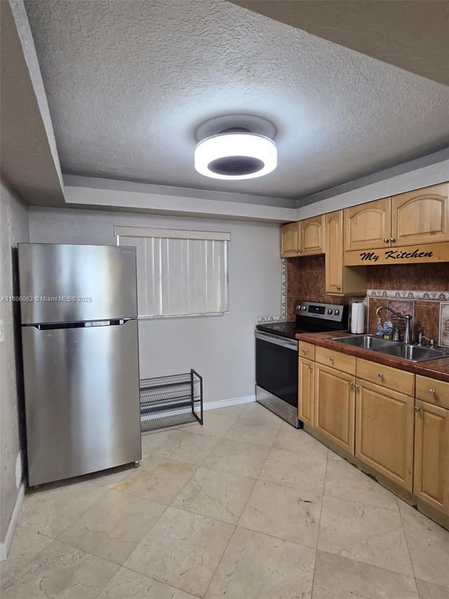 4000 NE 170th St # 604, North Miami Beach FL 33160 - North Miami Beach, FL - Photo 5