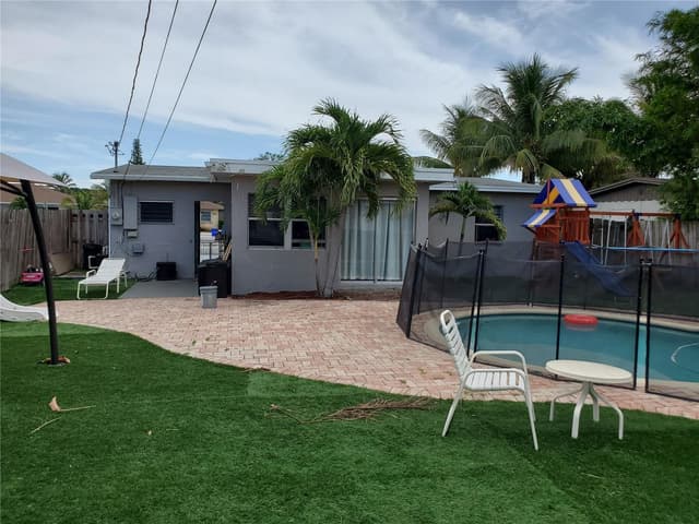 811 S Broadway, Lantana FL 33462 - Lantana, FL - Photo 6