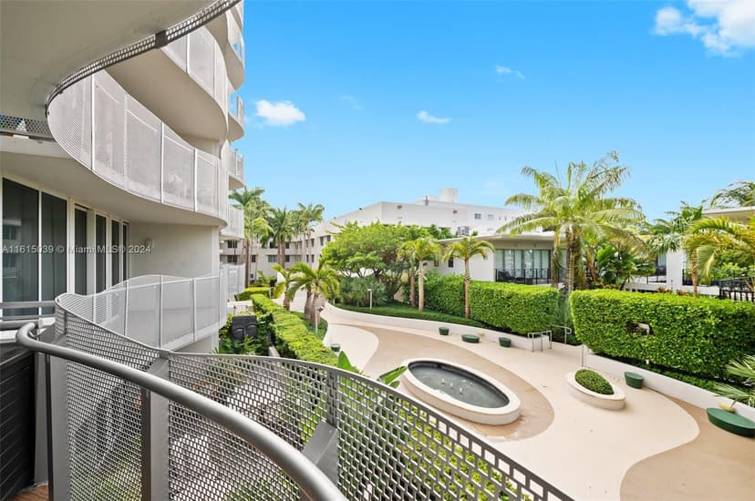 2155 Washington Ct # 206, Miami Beach FL 33139