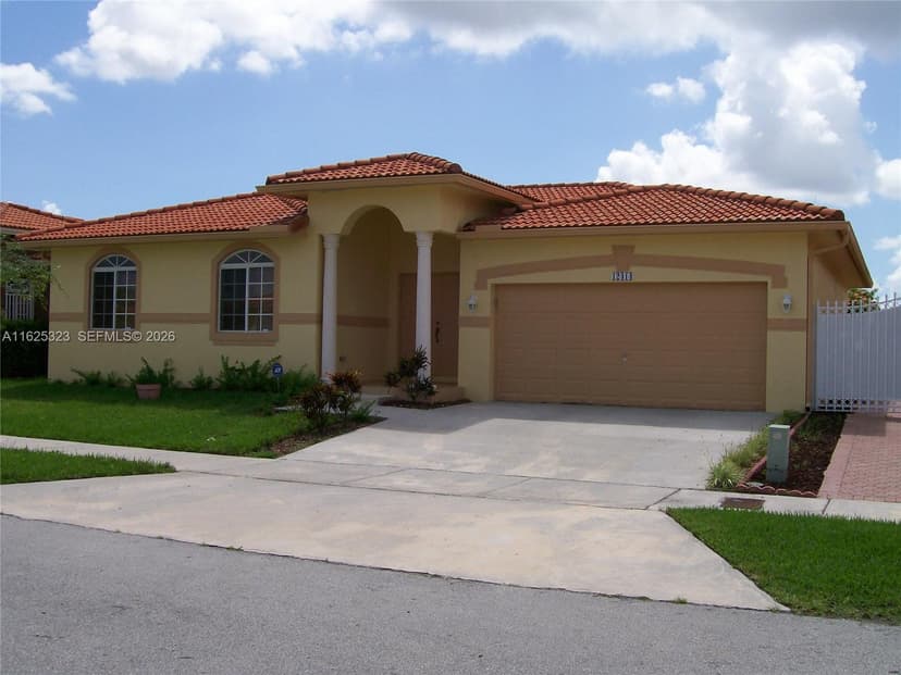 12414 SW 213th St, Miami FL 33177
