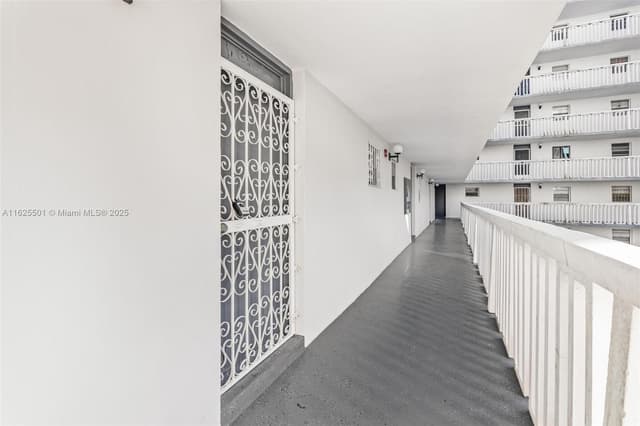 15600 NW 7th Ave # 306, Miami FL 33169 - Miami, FL - Photo 6