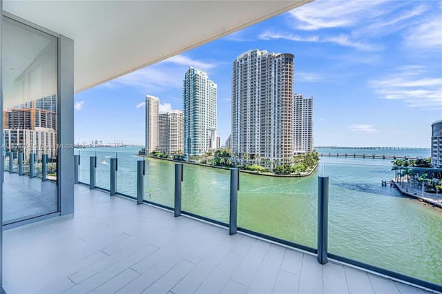 300 Biscayne Blvd Way # 703, Miami FL 33131 - Miami, FL - Photo 2