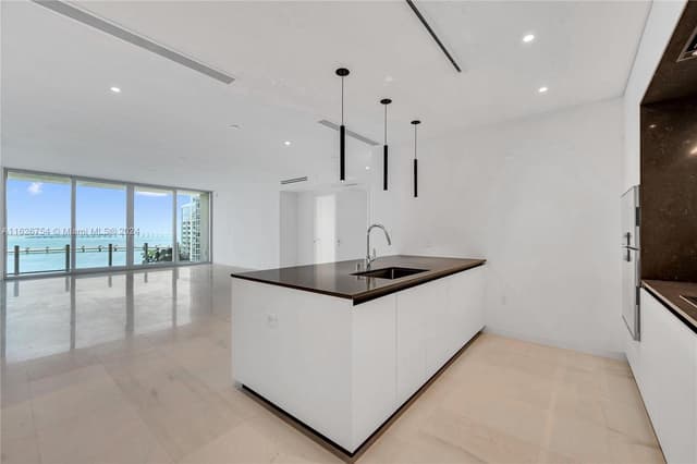 300 Biscayne Blvd Way # 703, Miami FL 33131 - Miami, FL - Photo 5